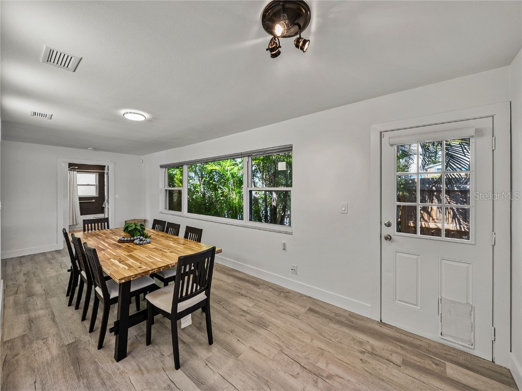 7125 S Shore Drive S South Pasadena FL 33707 TB8437246 image27