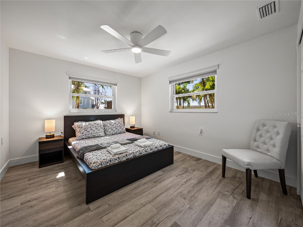 7125 S Shore Drive S South Pasadena FL 33707 TB8437246 image40