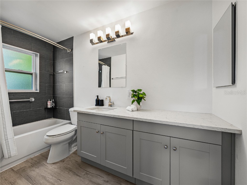 7125 S Shore Drive S South Pasadena FL 33707 TB8437246 image43