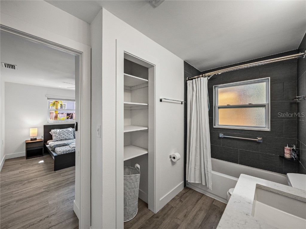 7125 S Shore Drive S South Pasadena FL 33707 TB8437246 image44