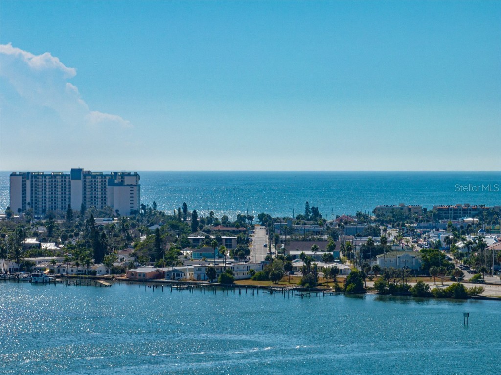 7125 S Shore Drive S South Pasadena FL 33707 TB8437246 image68