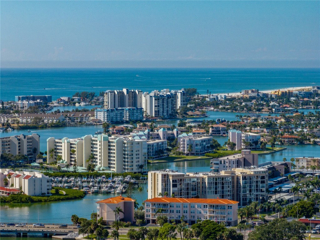 7125 S Shore Drive S South Pasadena FL 33707 TB8437246 image70