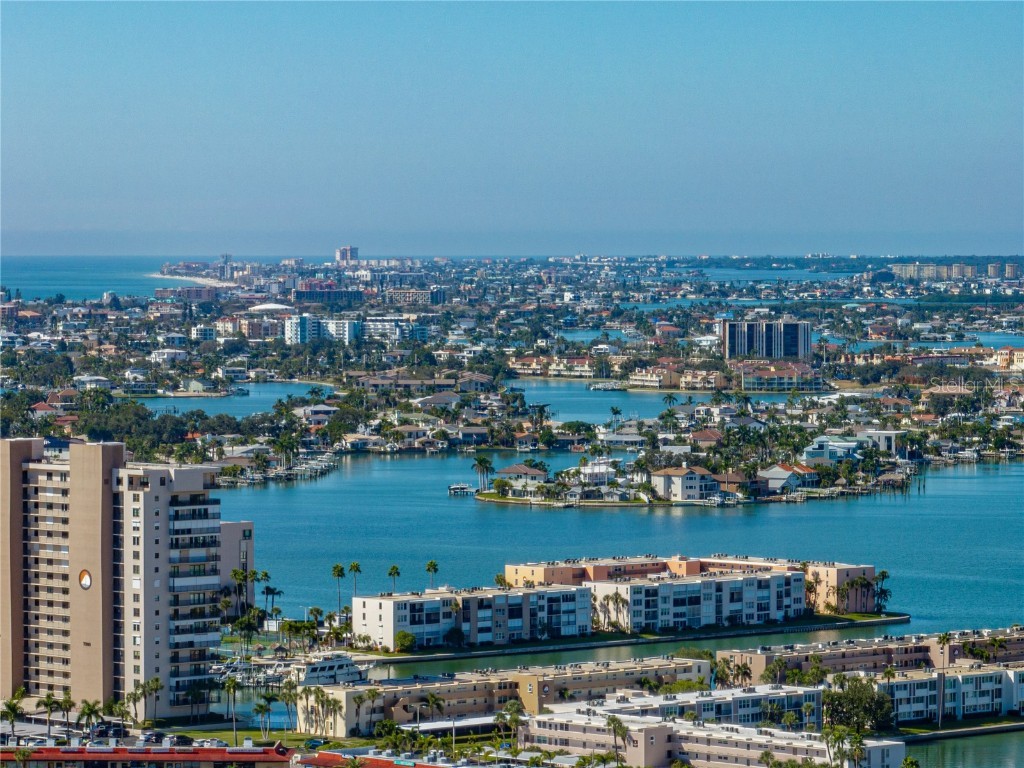 7125 S Shore Drive S South Pasadena FL 33707 TB8437246 image71