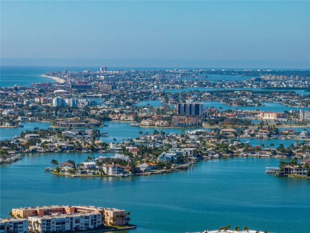 7125 S Shore Drive S South Pasadena FL 33707 TB8437246 image81