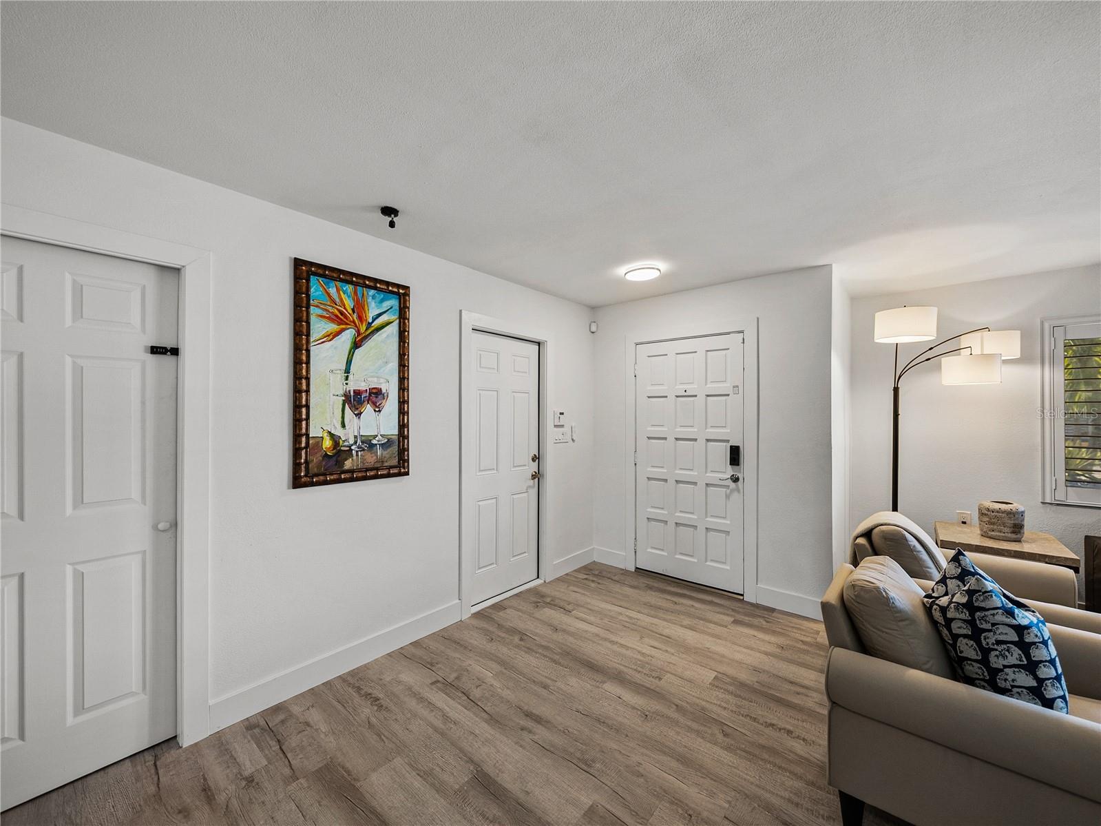 7125 S Shore Drive S South Pasadena FL 33707 TB8487920 image7