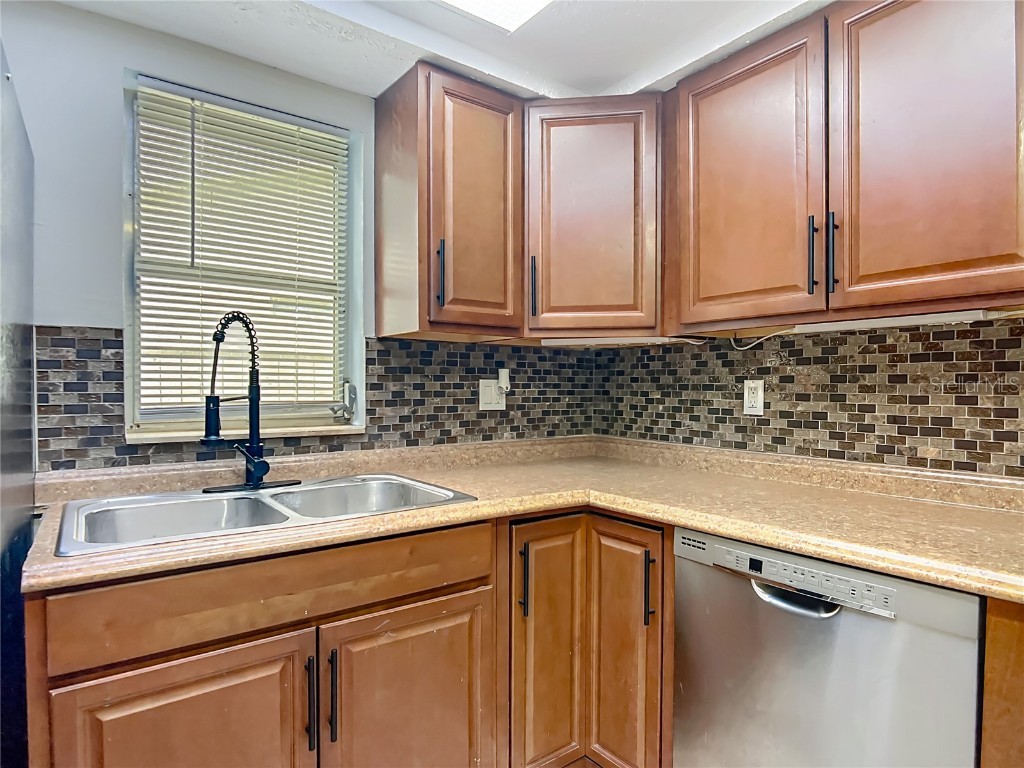 7125 Sandalwood Drive Port Richey FL 34668 TB8400804 image15