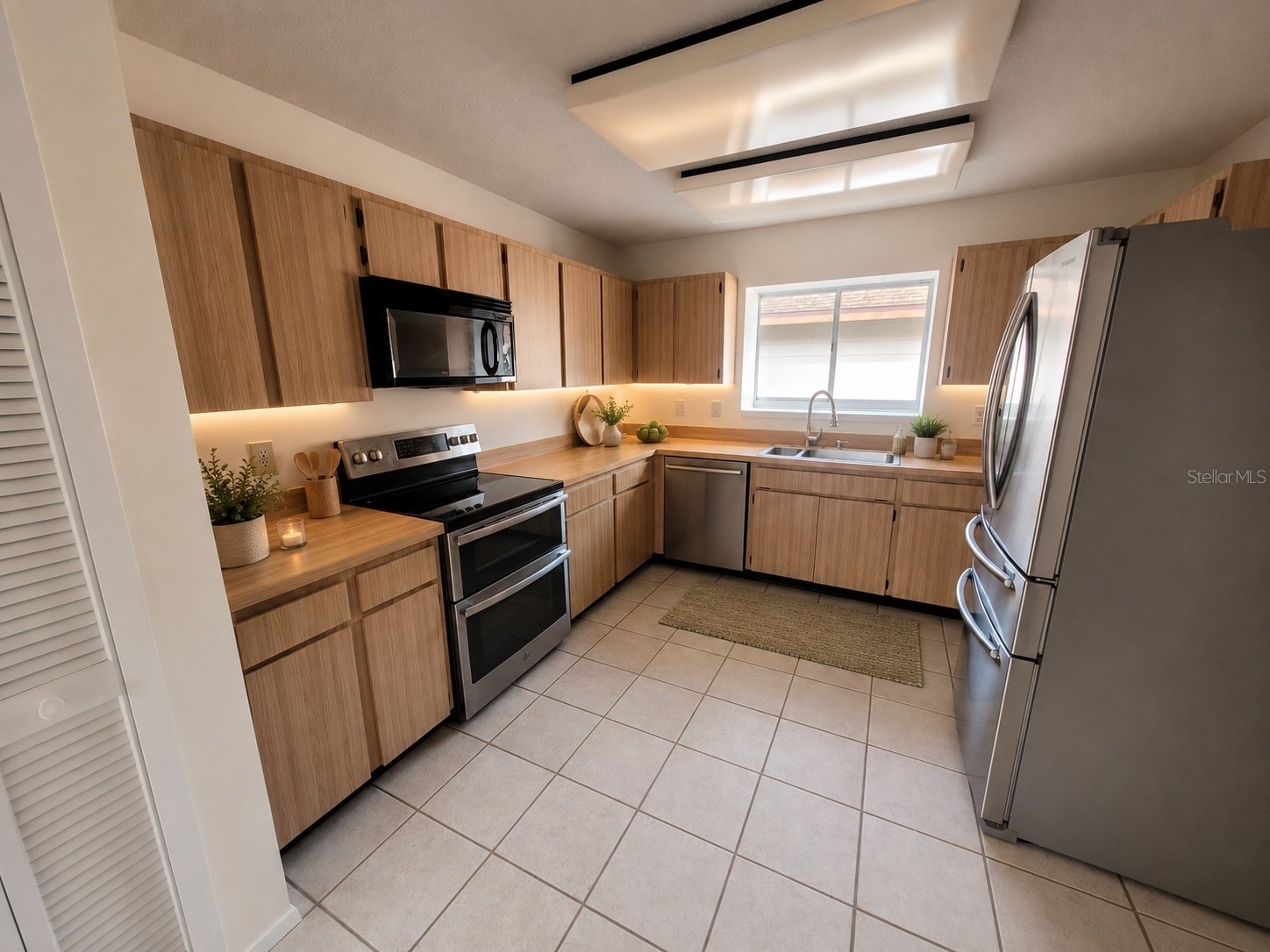 7125 Silvermill Drive Tampa FL 33635 TB8509450 image9