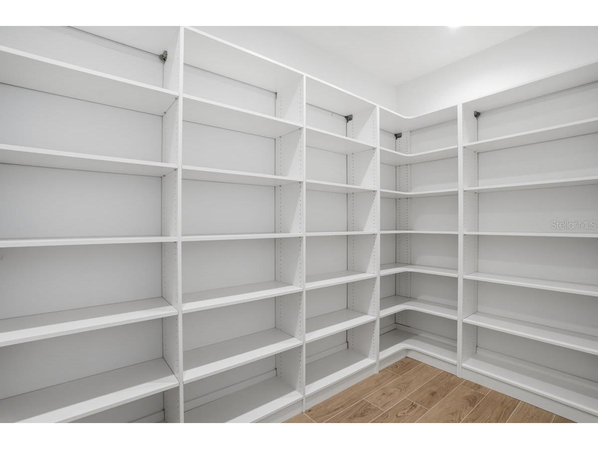 7125 Westmoreland Drive Sarasota FL 34243 - BOWLES CREEK A4675672 image15