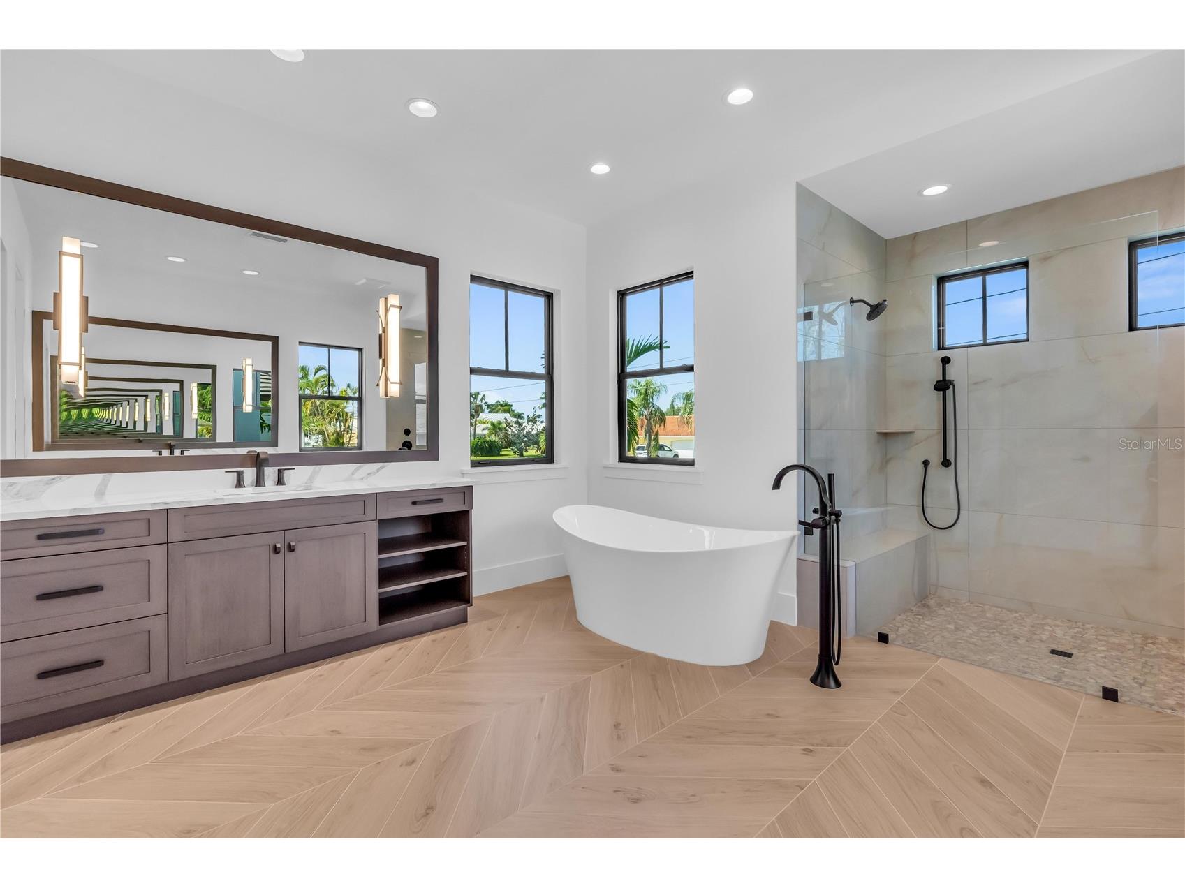 7125 Westmoreland Drive Sarasota FL 34243 - BOWLES CREEK A4675672 image25