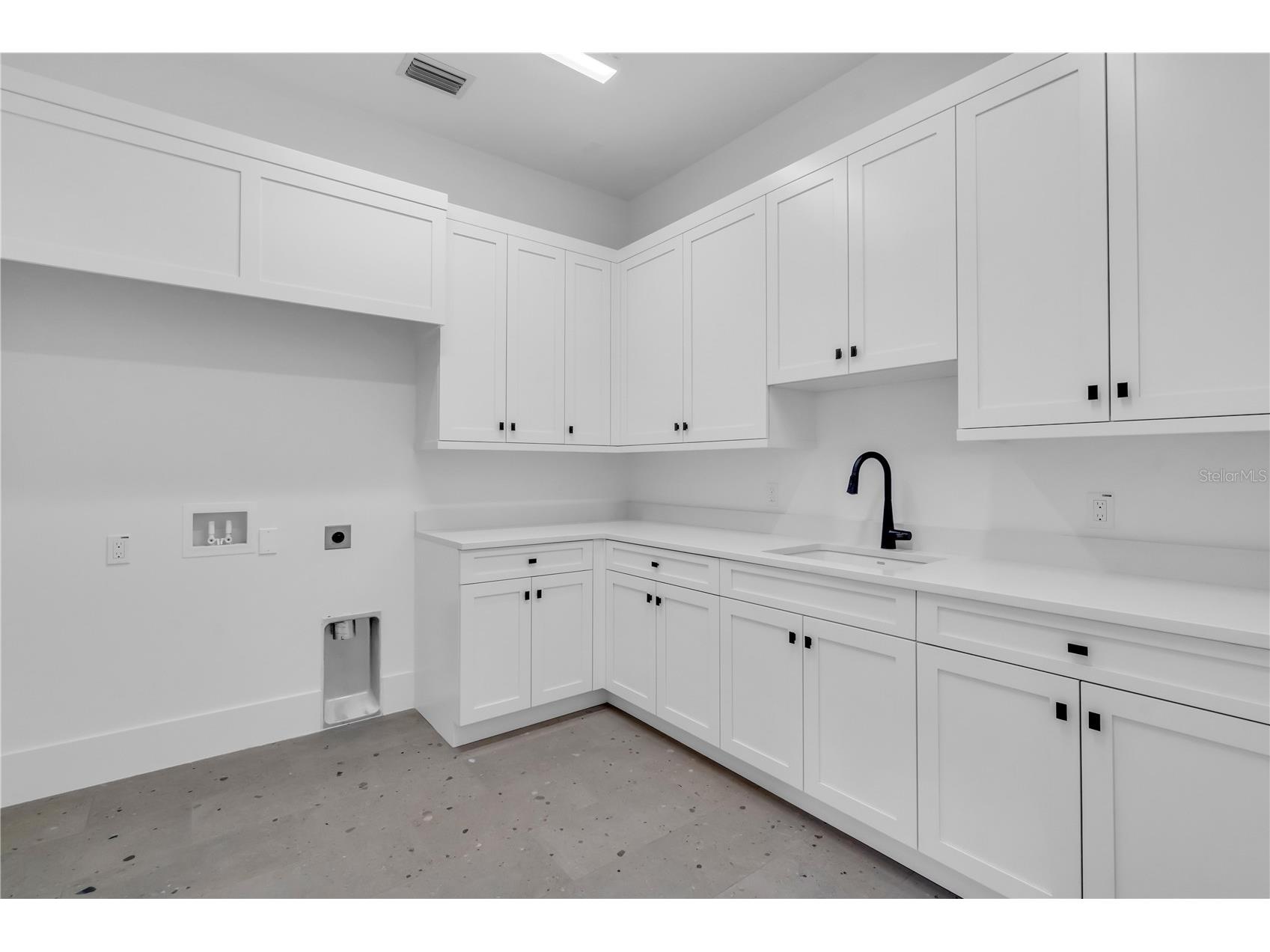 7125 Westmoreland Drive Sarasota FL 34243 - BOWLES CREEK A4675672 image43