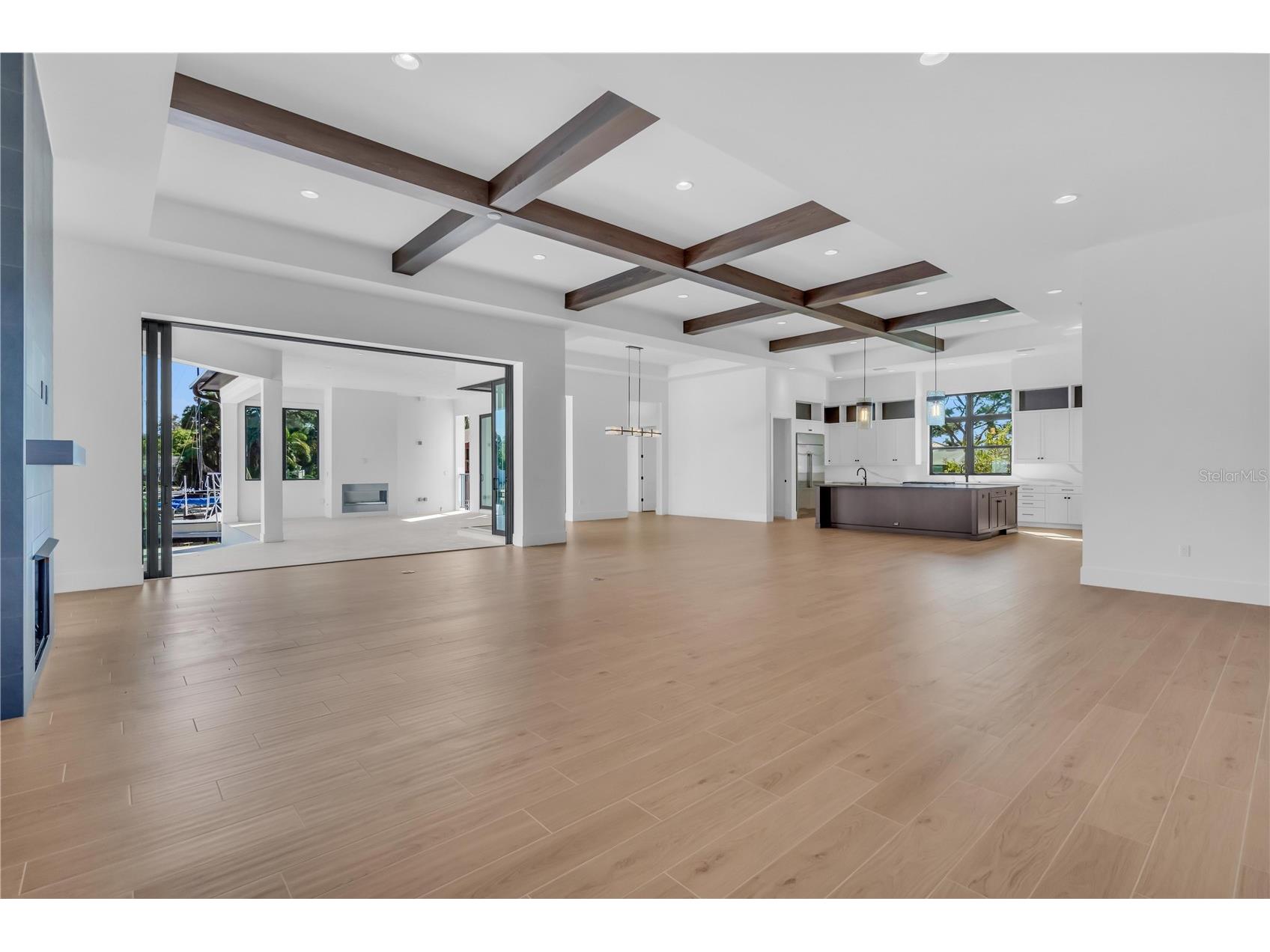7125 Westmoreland Drive Sarasota FL 34243 - BOWLES CREEK A4675672 image5