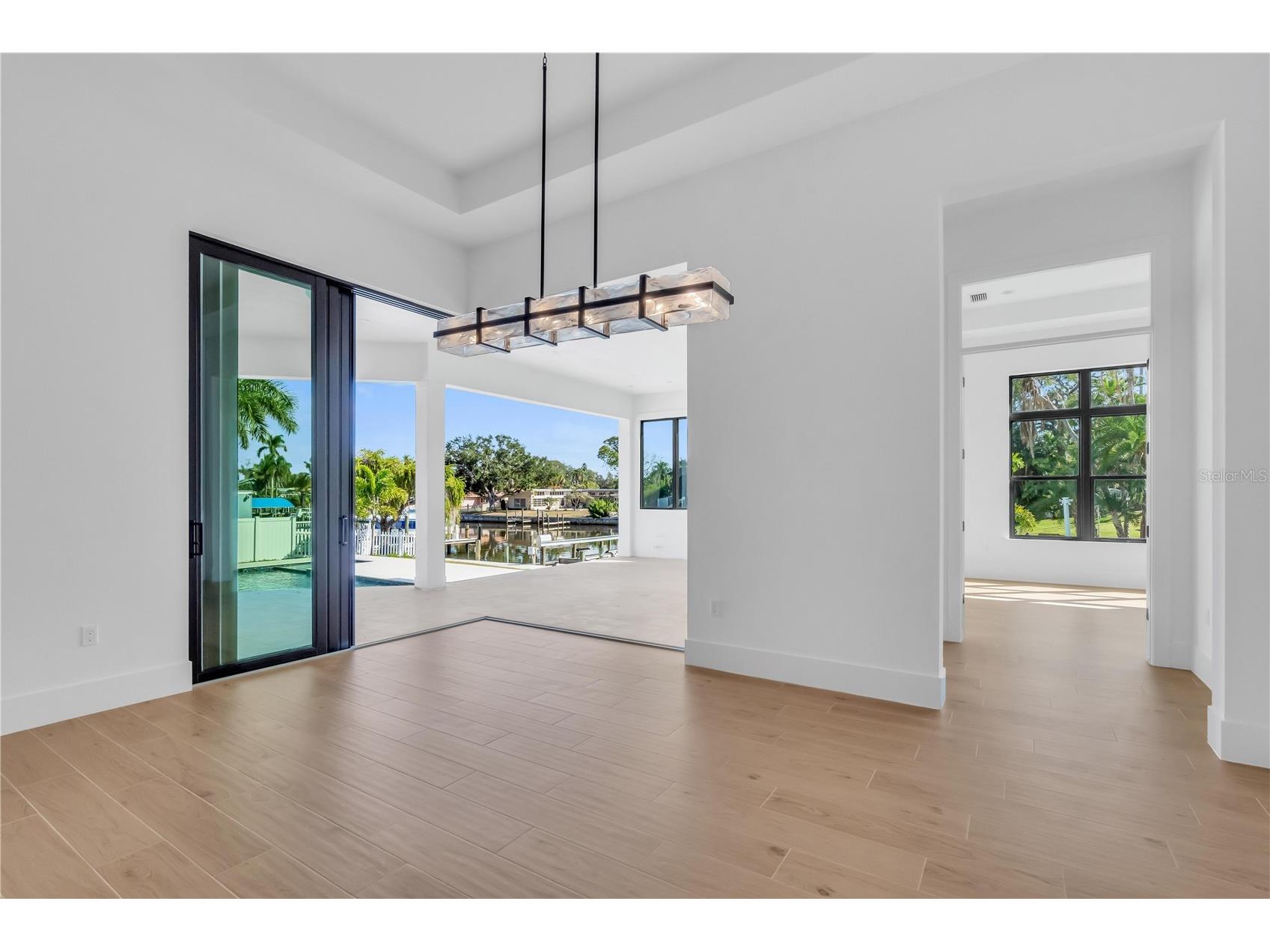 7125 Westmoreland Drive Sarasota FL 34243 - BOWLES CREEK A4675672 image7