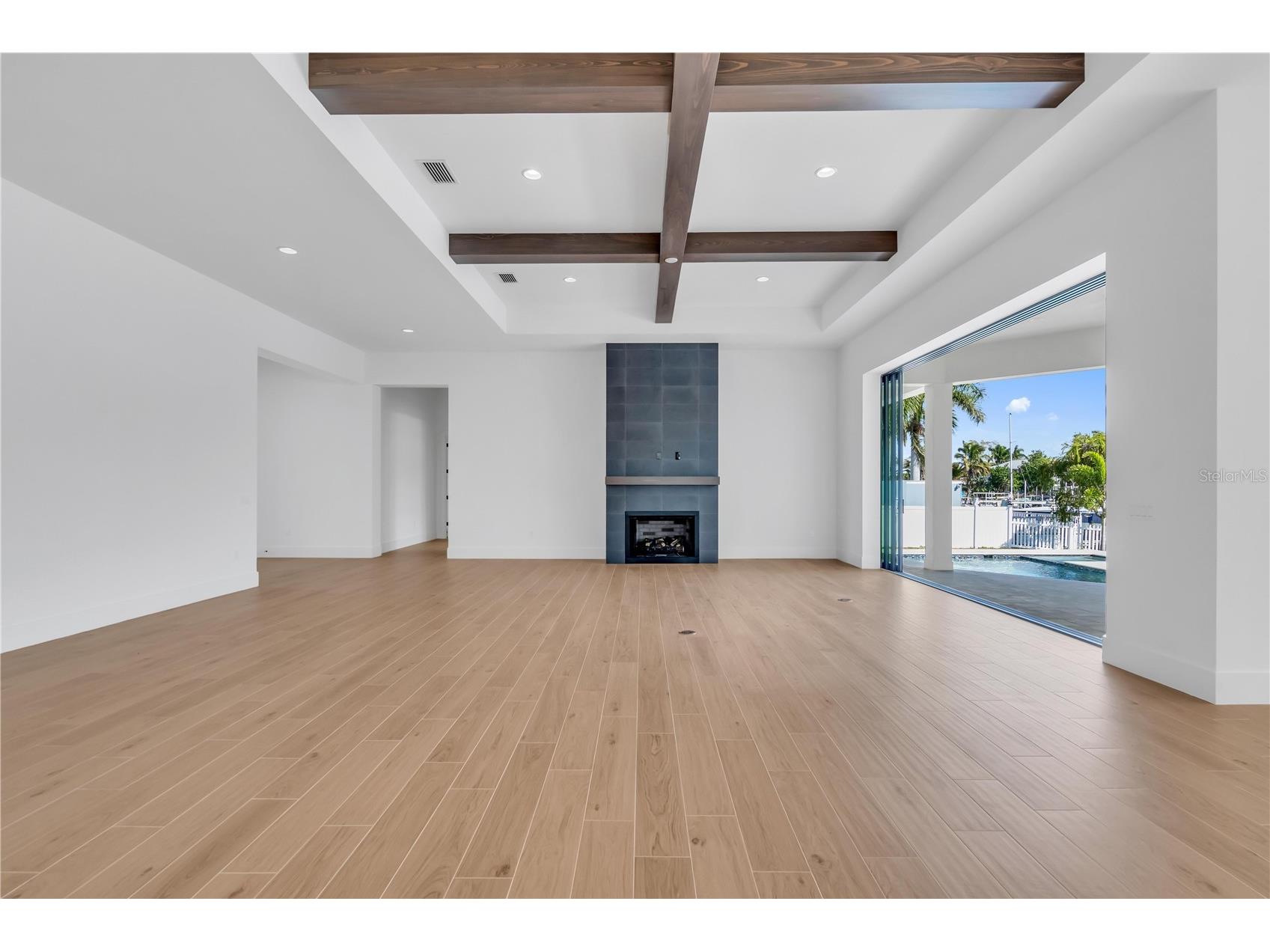 7125 Westmoreland Drive Sarasota FL 34243 - BOWLES CREEK A4675672 image8
