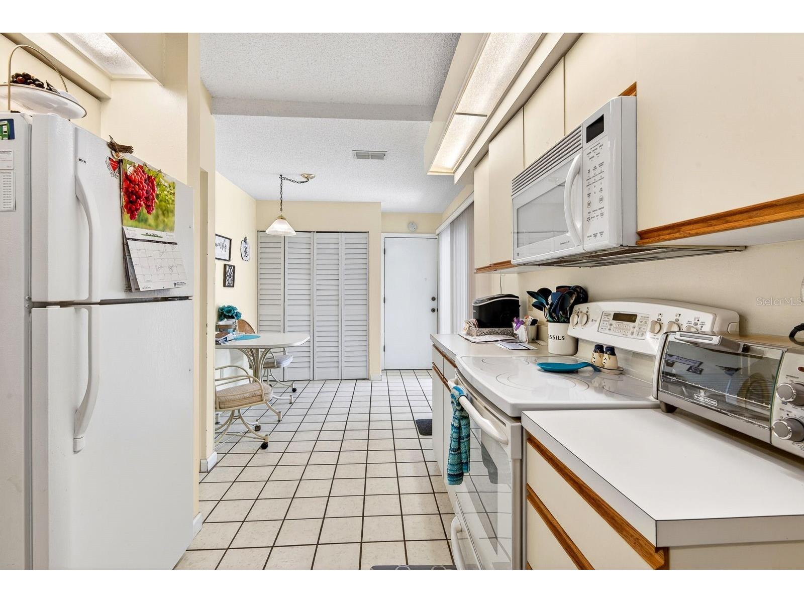 7126 28th Avenue Drive W #2250 Bradenton FL 34209 A4694510 image4
