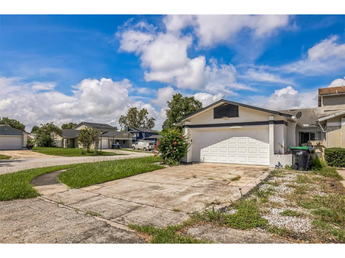 7126 Harbor Heights Circle Orlando FL 32835 O6342806 image1