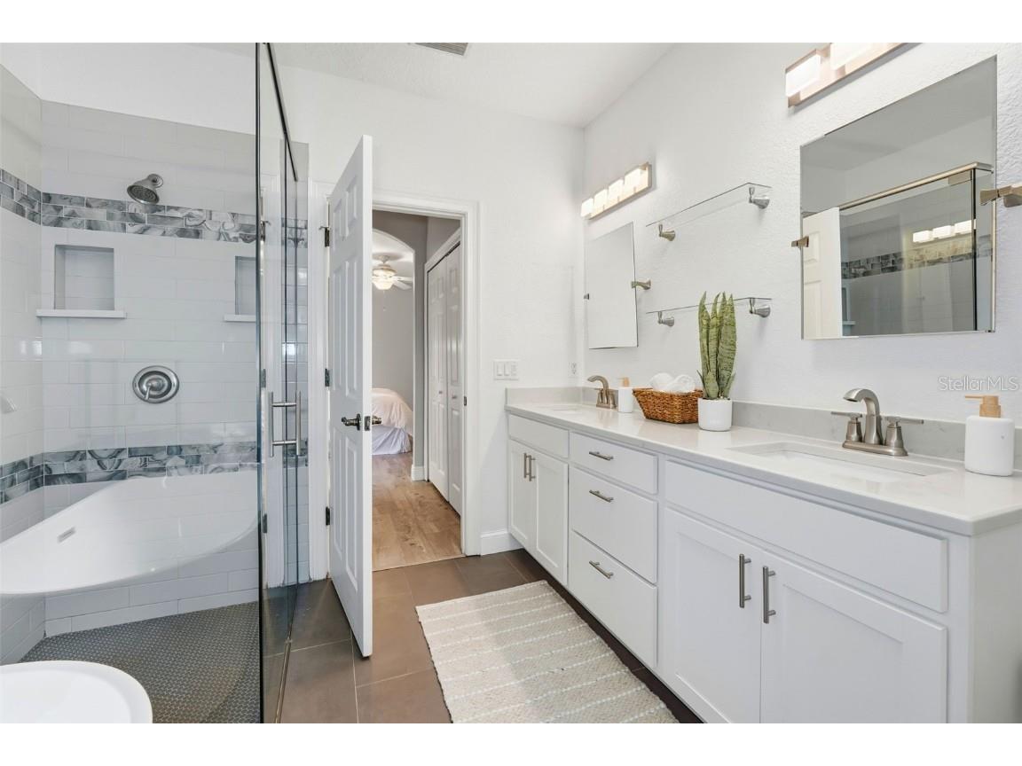 7126 Regina Way Orlando FL 32819 TB8312299 image15