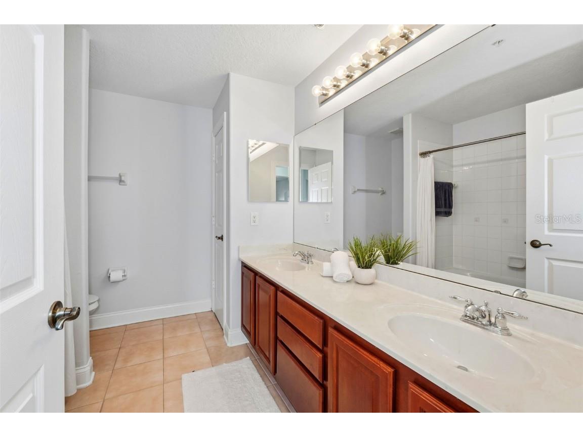 7126 Regina Way Orlando FL 32819 TB8312299 image22