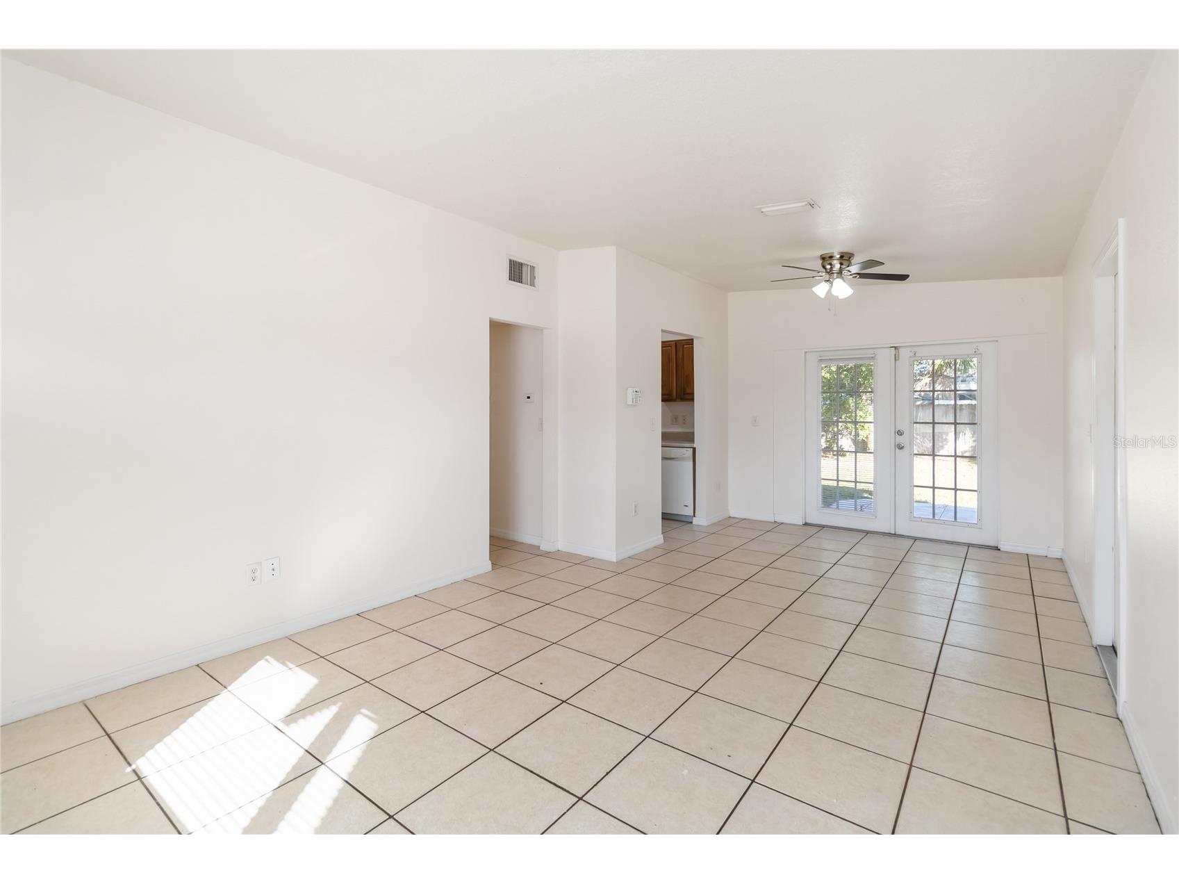 7127 Stockholm Way Orlando FL 32822 S5141296 image9