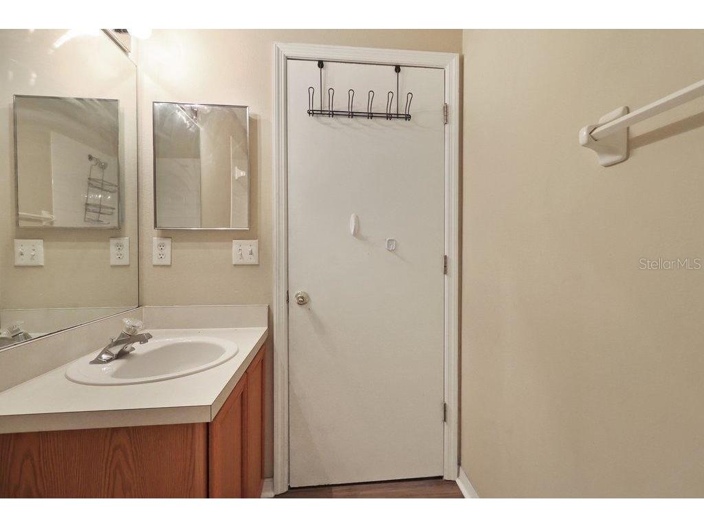 7127 Waterside Drive Tampa FL 33617 TB8526231 image28