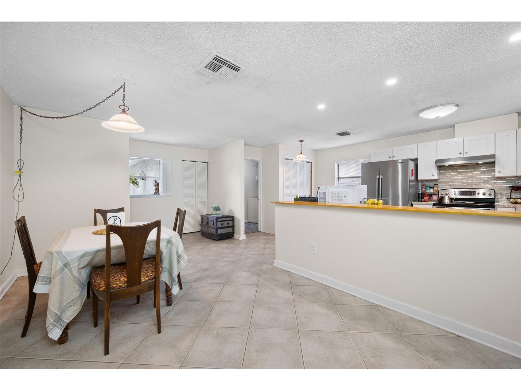7128 64th Way N Pinellas Park FL 33781 TB8518382 image23