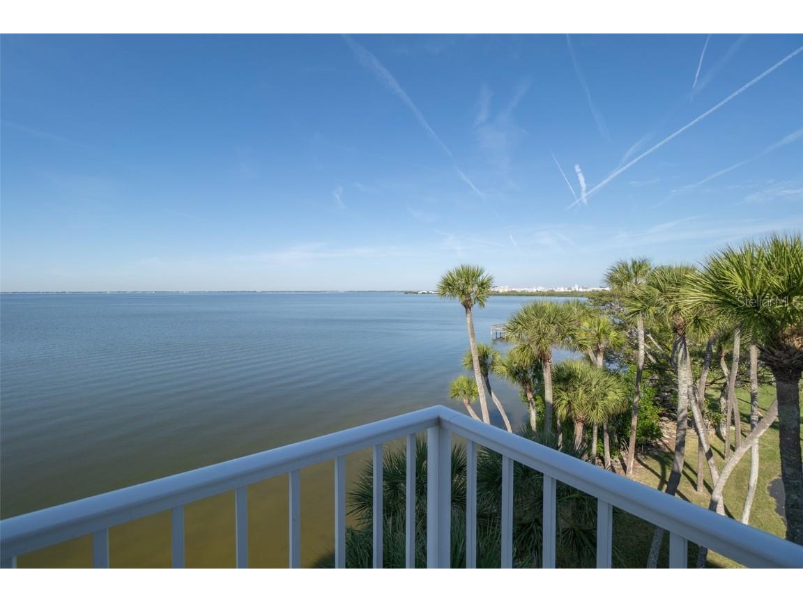 7128 Marbella Court #404 Cape Canaveral FL 32920 - BANANA RIVER O6366807 image2