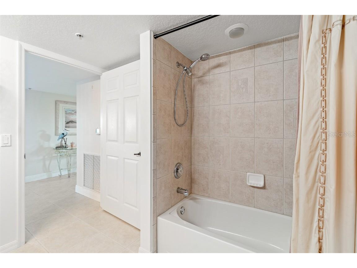 7128 Marbella Court #404 Cape Canaveral FL 32920 - BANANA RIVER O6366807 image31