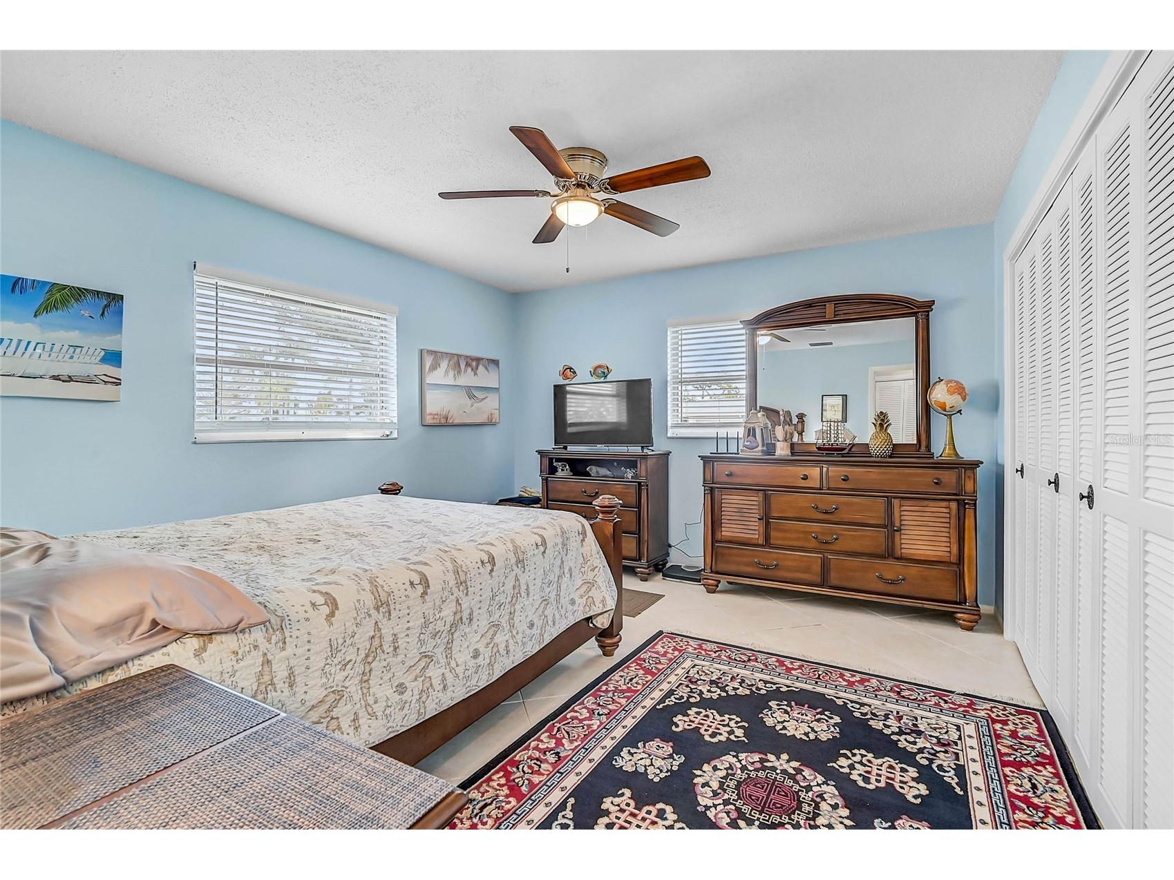 7128 W Country Club Drive N Sarasota FL 34243 A4685172 image13