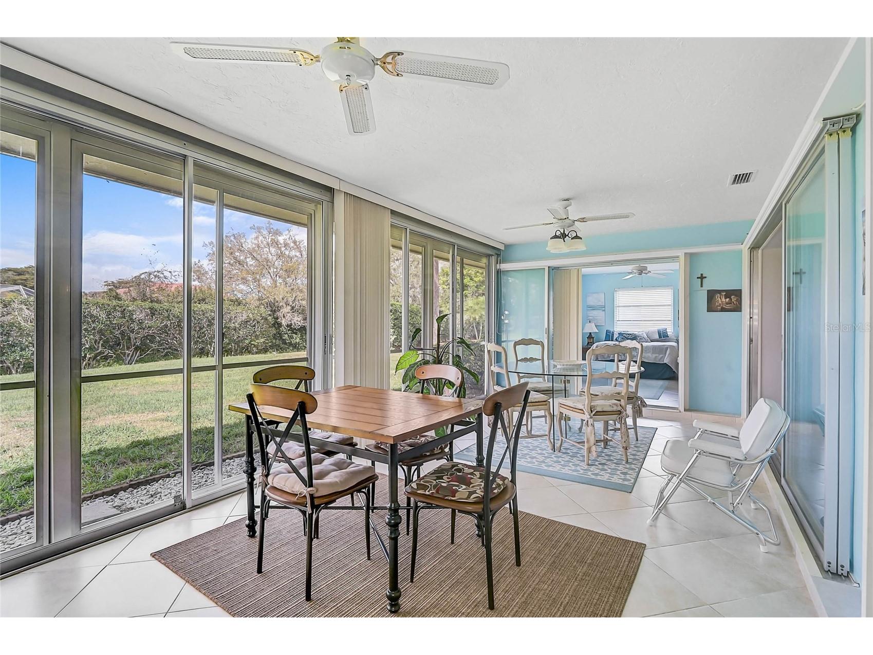 7128 W Country Club Drive N Sarasota FL 34243 A4685172 image23