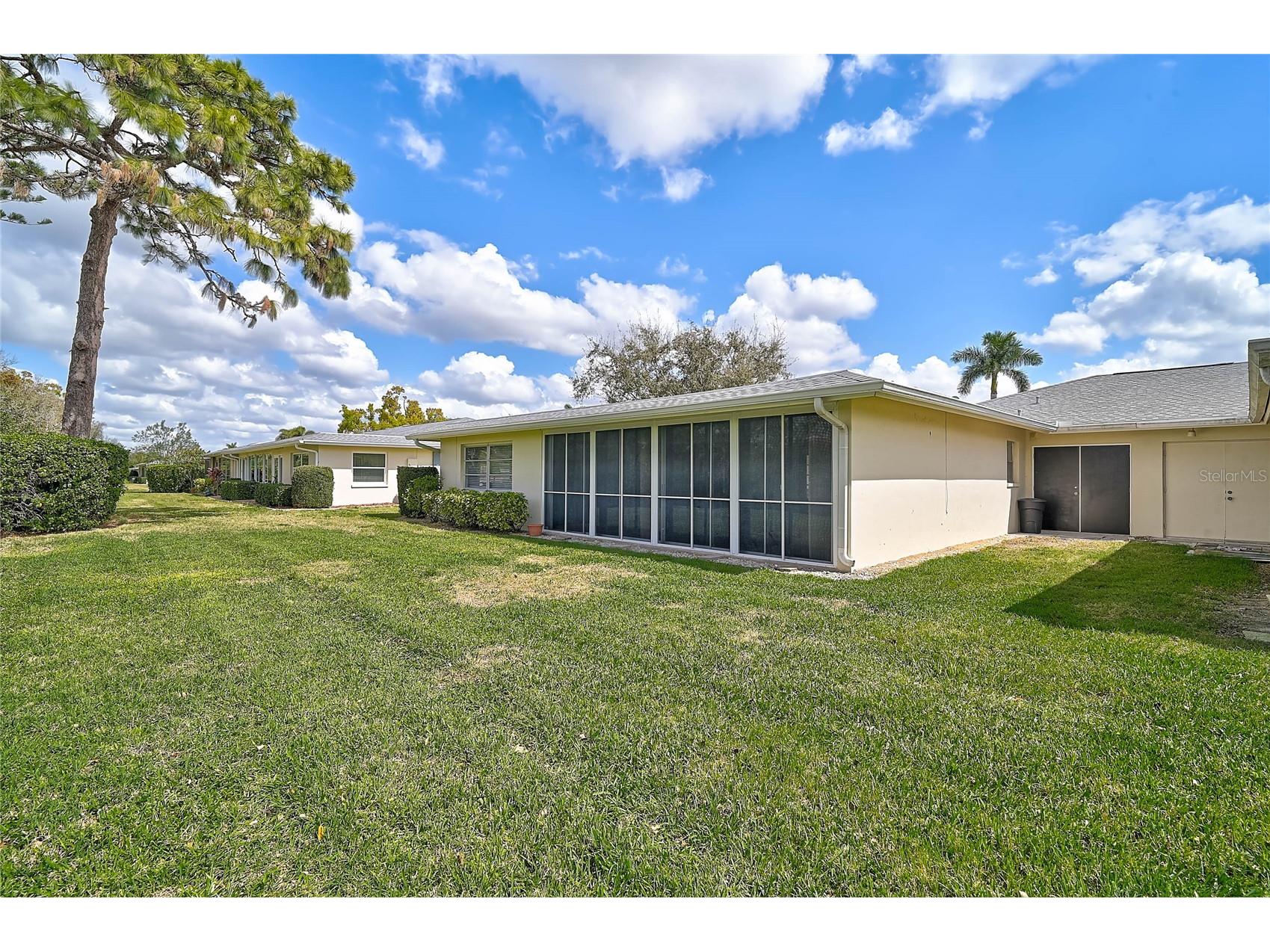 7128 W Country Club Drive N Sarasota FL 34243 A4685172 image26