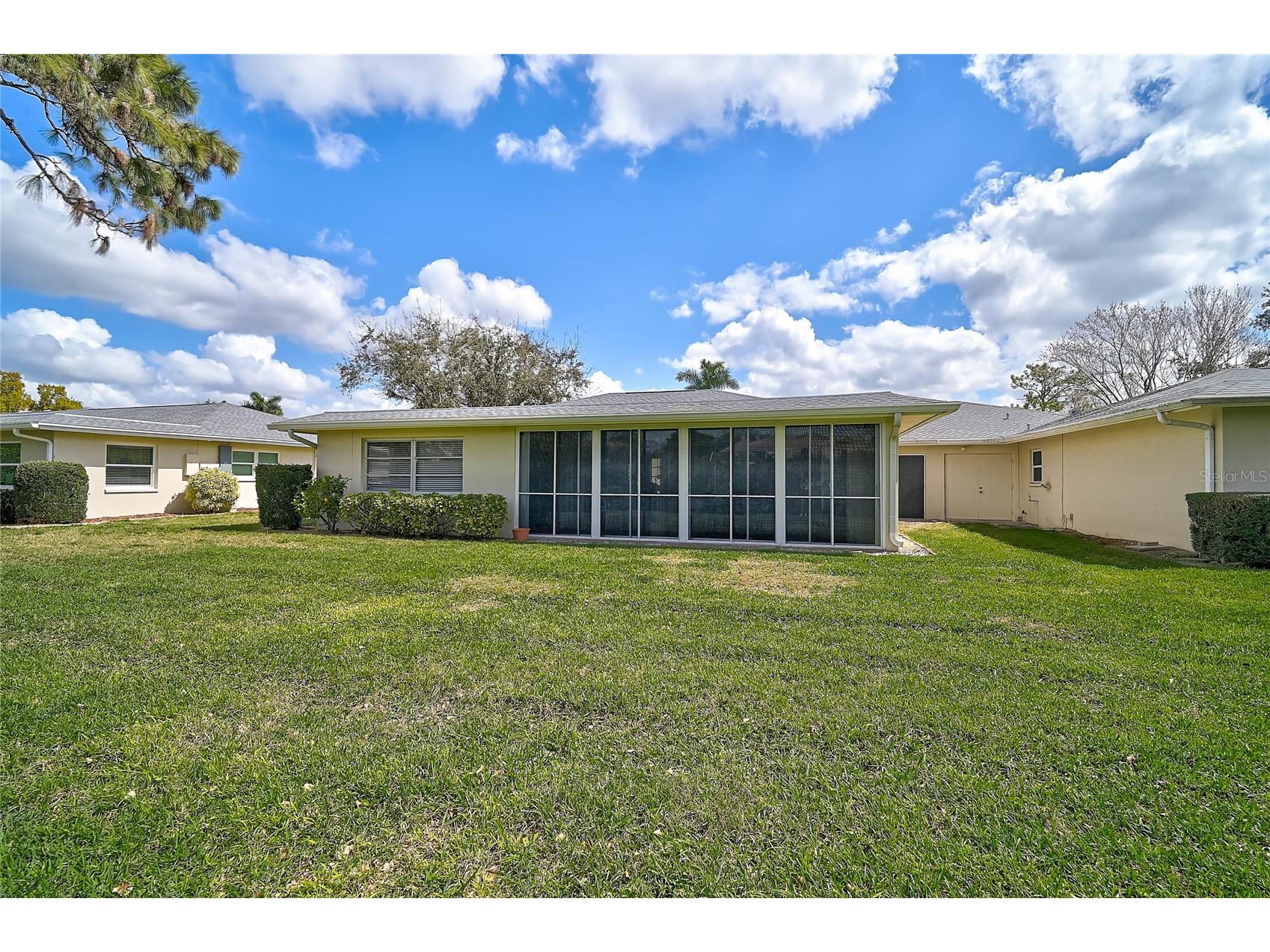 7128 W Country Club Drive N Sarasota FL 34243 A4685172 image27
