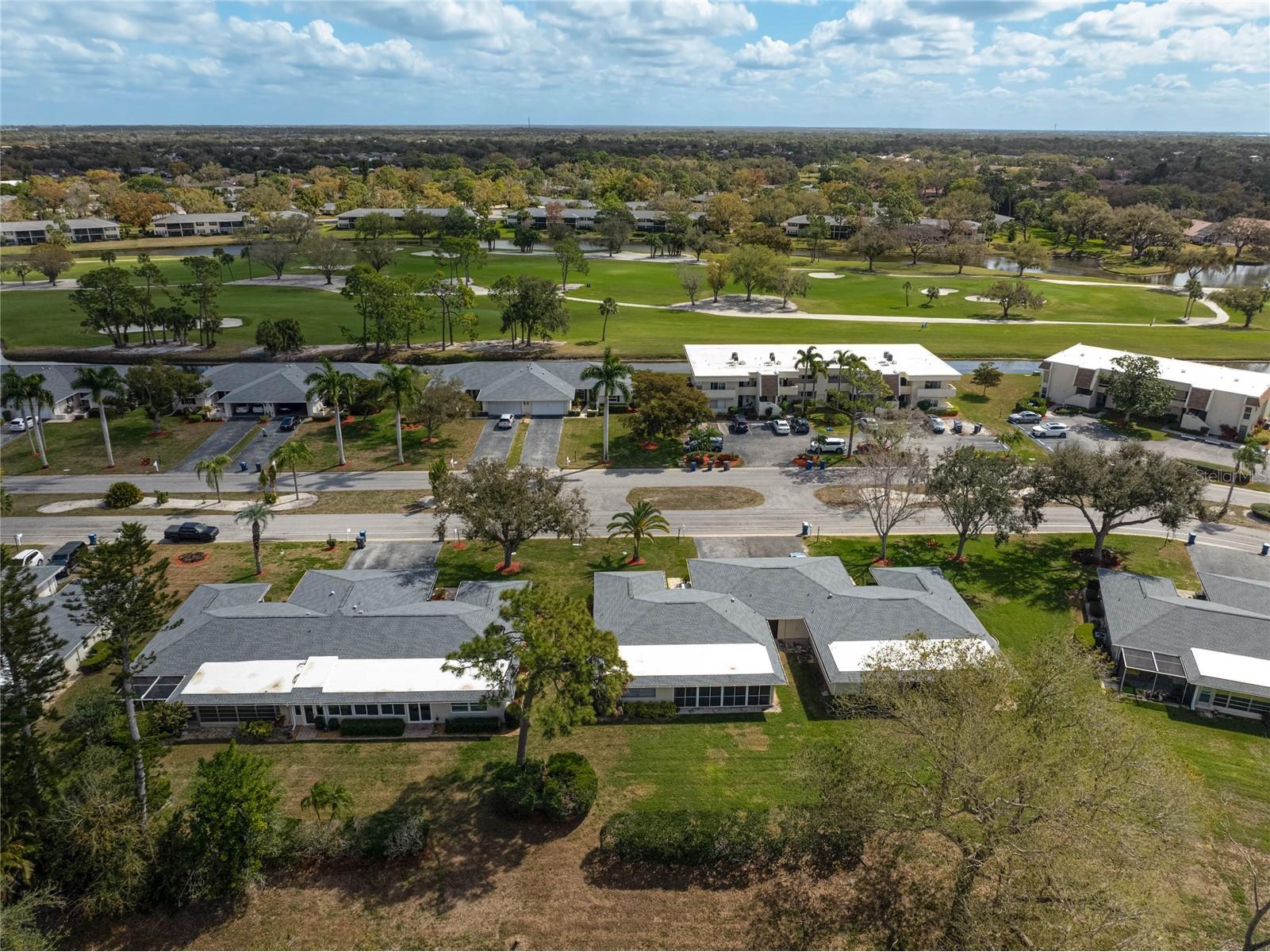 7128 W Country Club Drive N Sarasota FL 34243 A4685172 image35