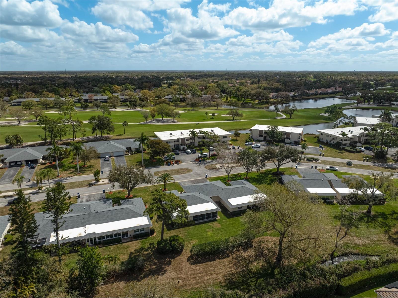 7128 W Country Club Drive N Sarasota FL 34243 A4685172 image36