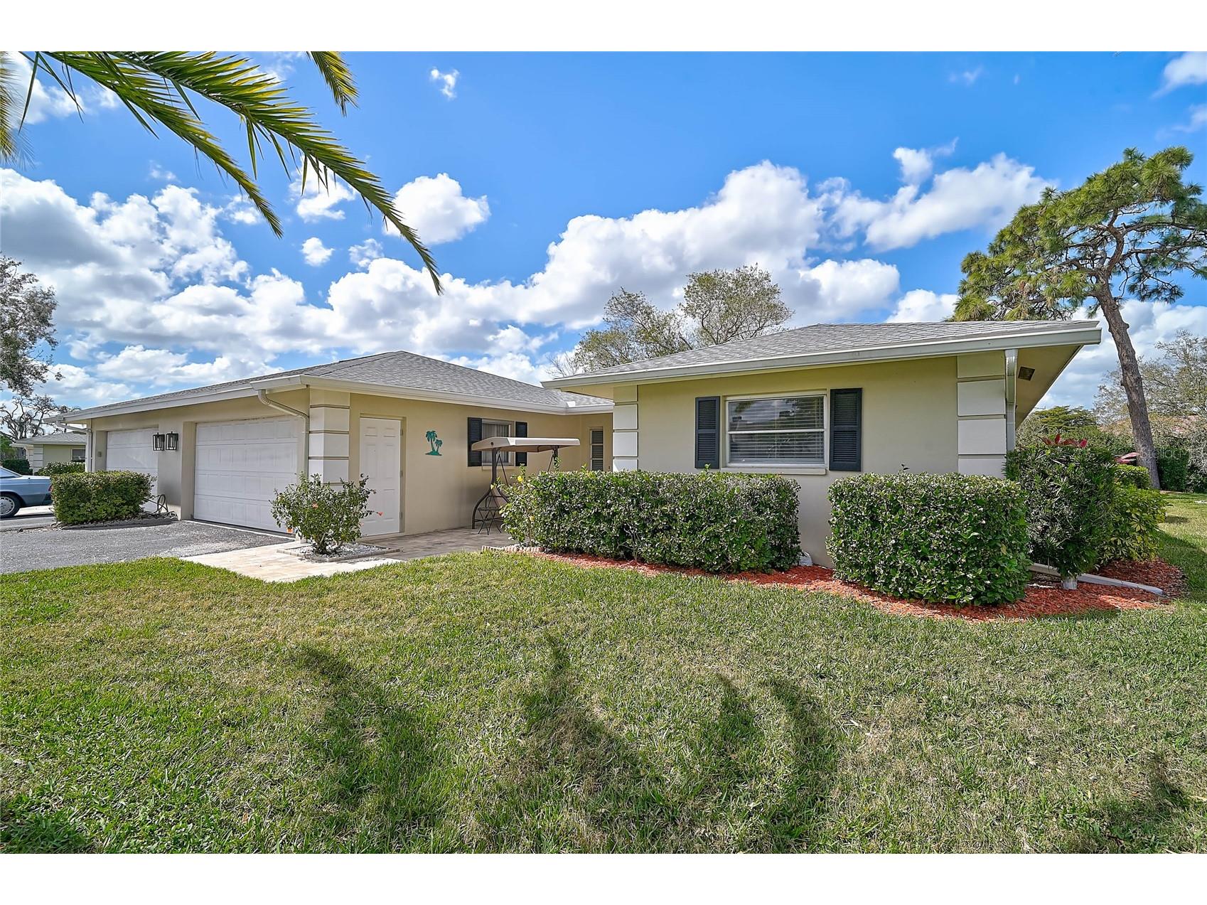 7128 W Country Club Drive N Sarasota FL 34243 A4685172 image46
