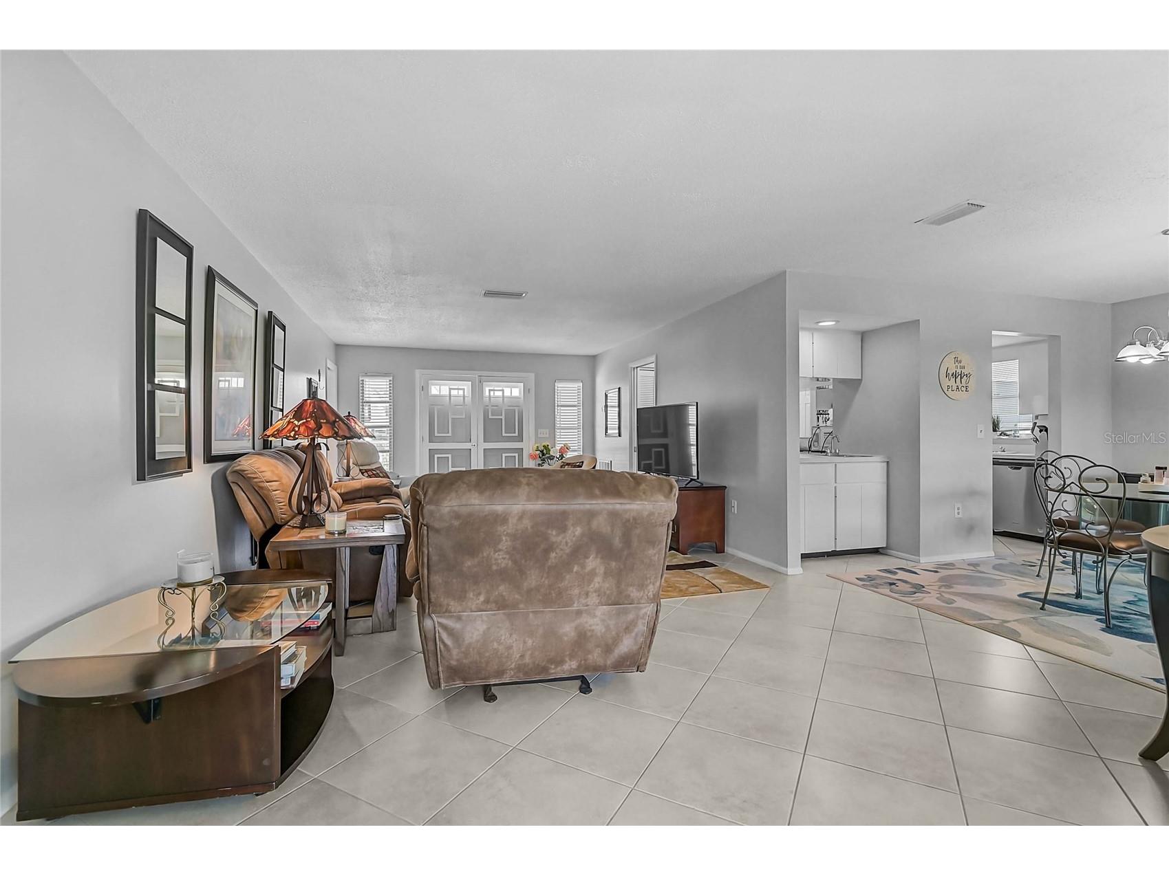 7128 W Country Club Drive N Sarasota FL 34243 A4685172 image6