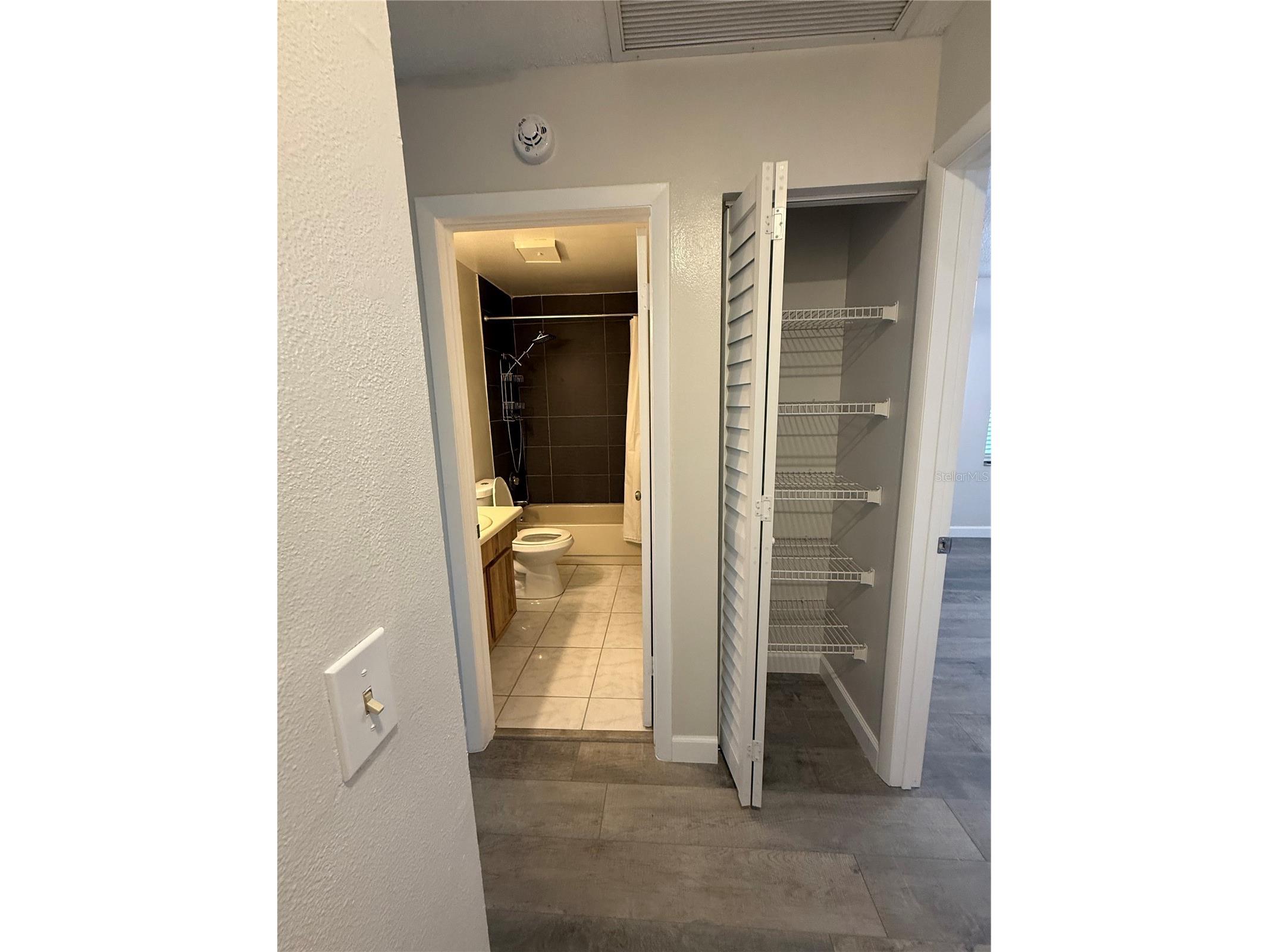 7128 Waterside Drive #7128 Tampa FL 33617 TB8531596 image15