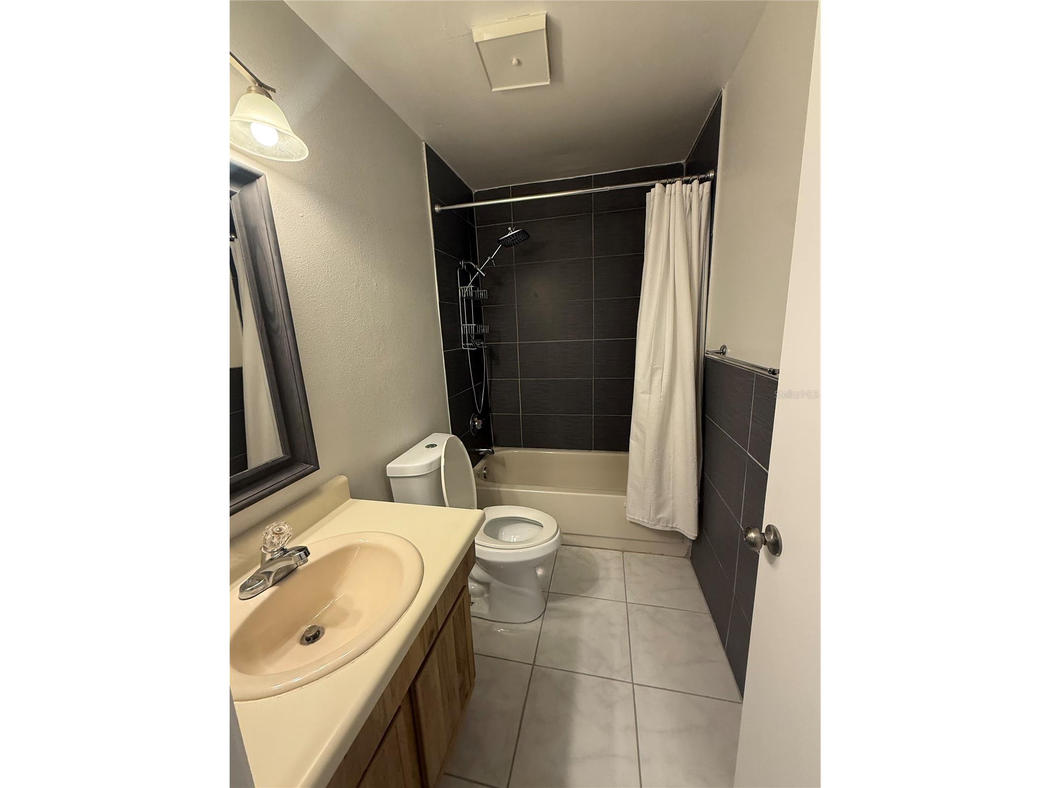7128 Waterside Drive #7128 Tampa FL 33617 TB8531596 image16