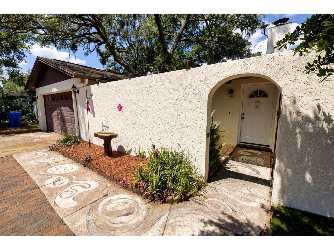 7128 Wrenwood Circle Tampa FL 33617 TB8402710 image16