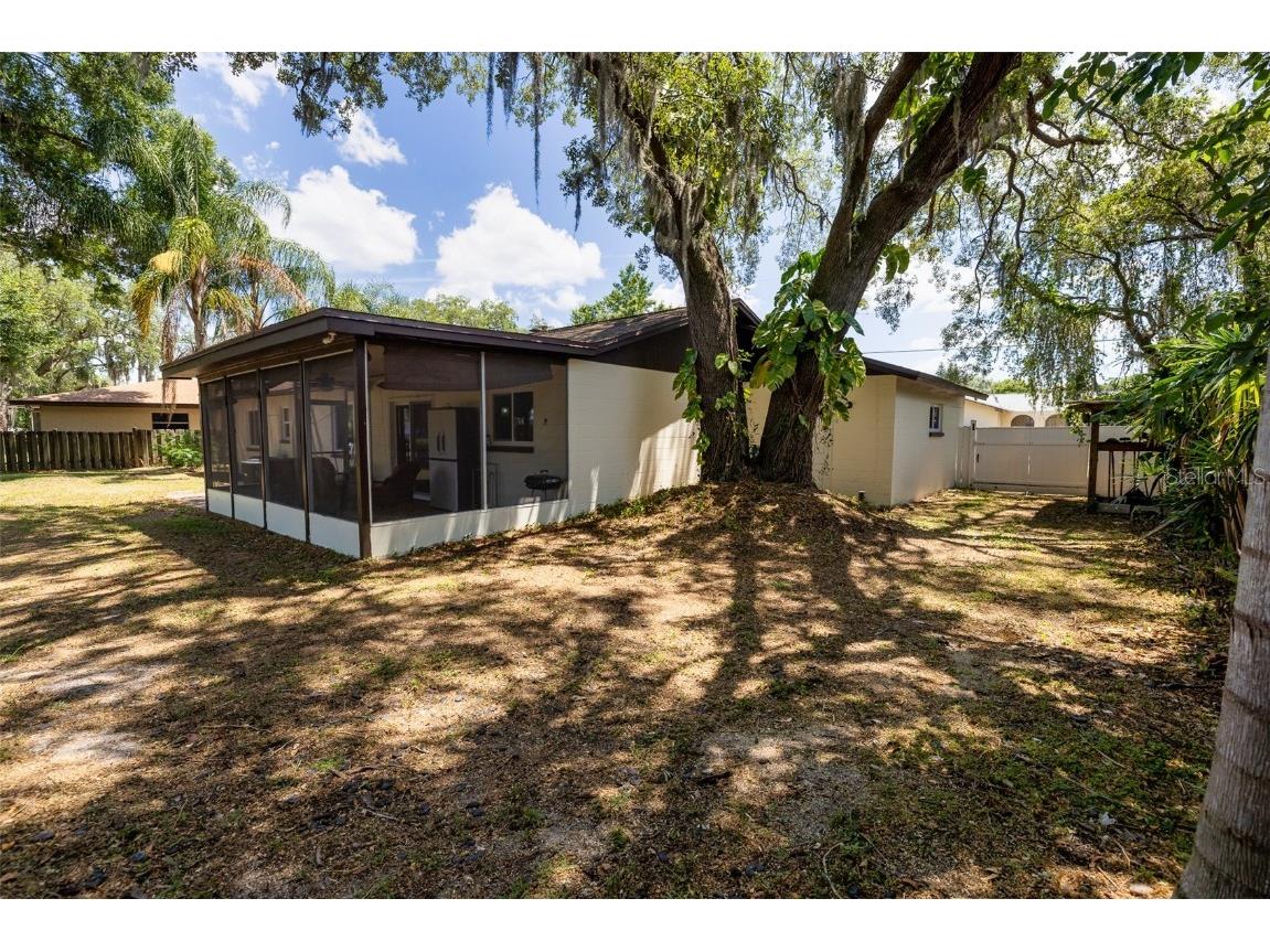 7128 Wrenwood Circle Tampa FL 33617 TB8402710 image31