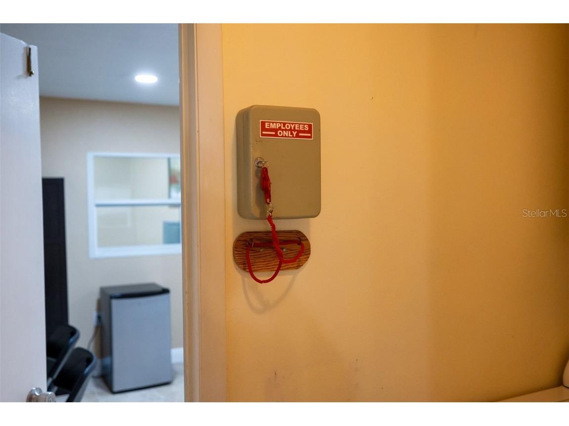 7128 Wrenwood Circle Tampa FL 33617 TB8402710 image42