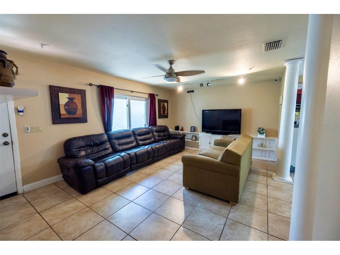 7128 Wrenwood Circle Tampa FL 33617 TB8402710 image53