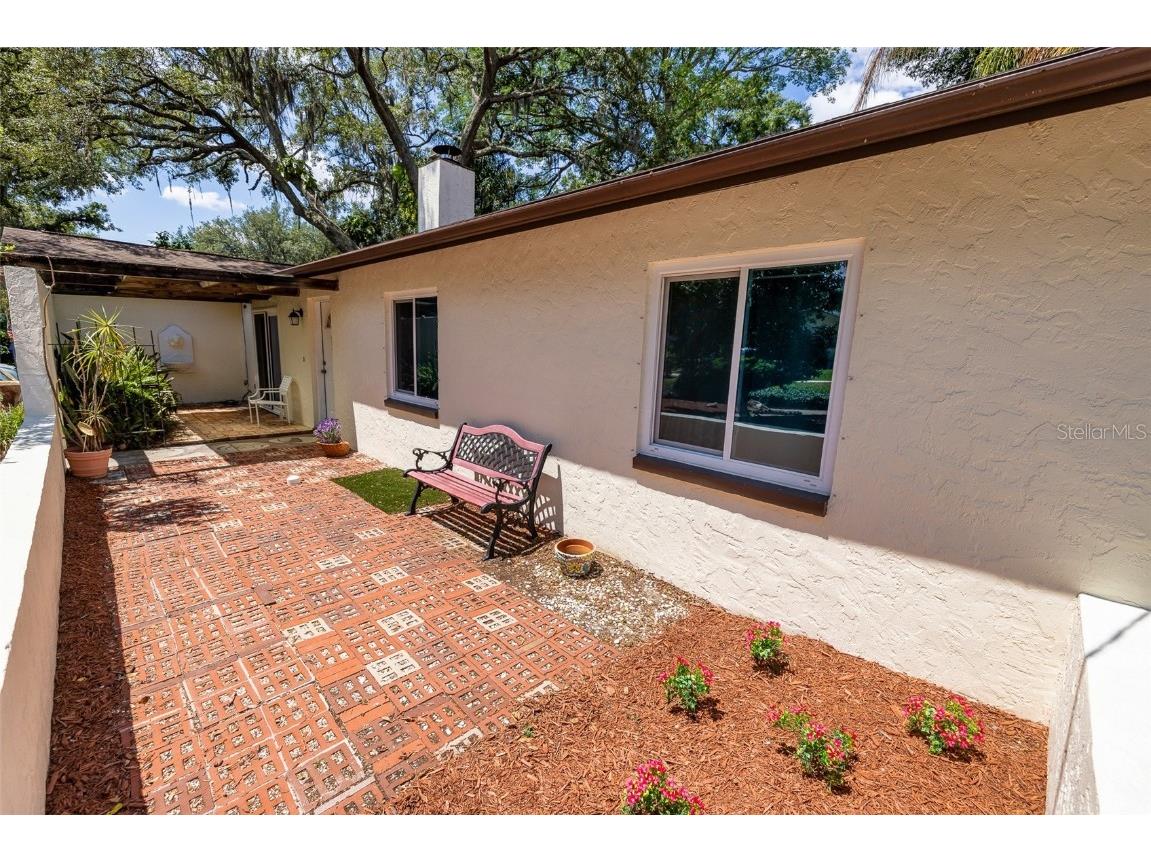 7128 Wrenwood Circle Tampa FL 33617 TB8402710 image8