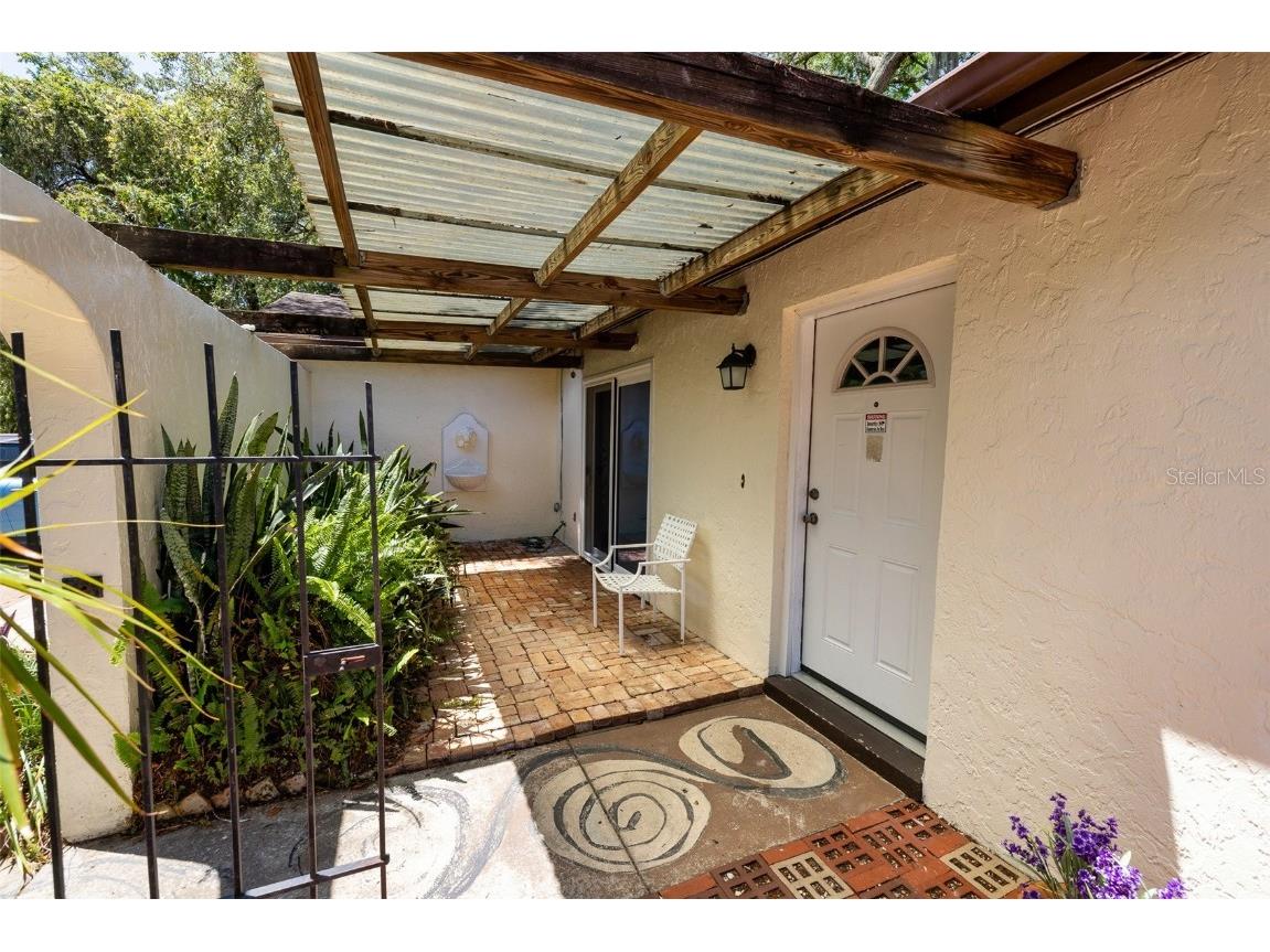 7128 Wrenwood Circle Tampa FL 33617 TB8402710 image9