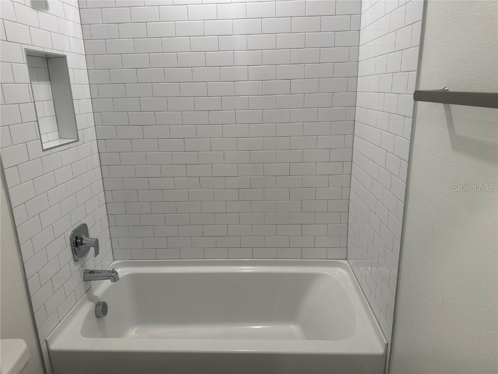 7129 119th Court E Palmetto FL 34221 TB8452202 image17