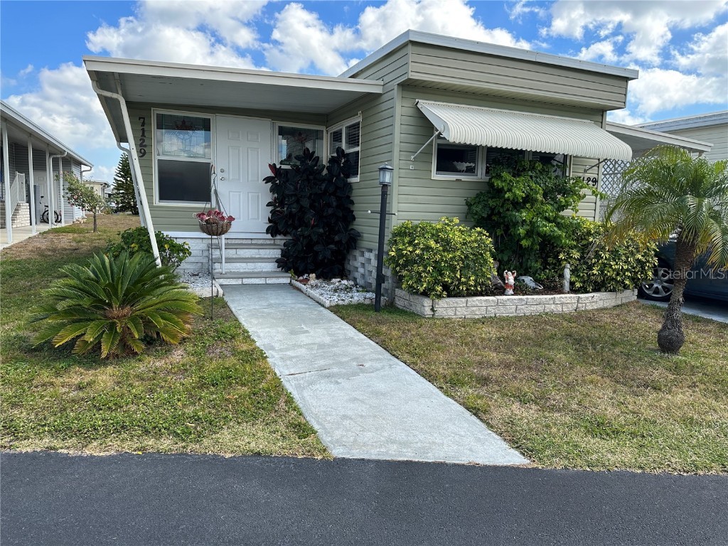 7129 Mount Arlington Drive NE #440 Saint Petersburg FL 33702 - TAMPA BAY U8192144 image1