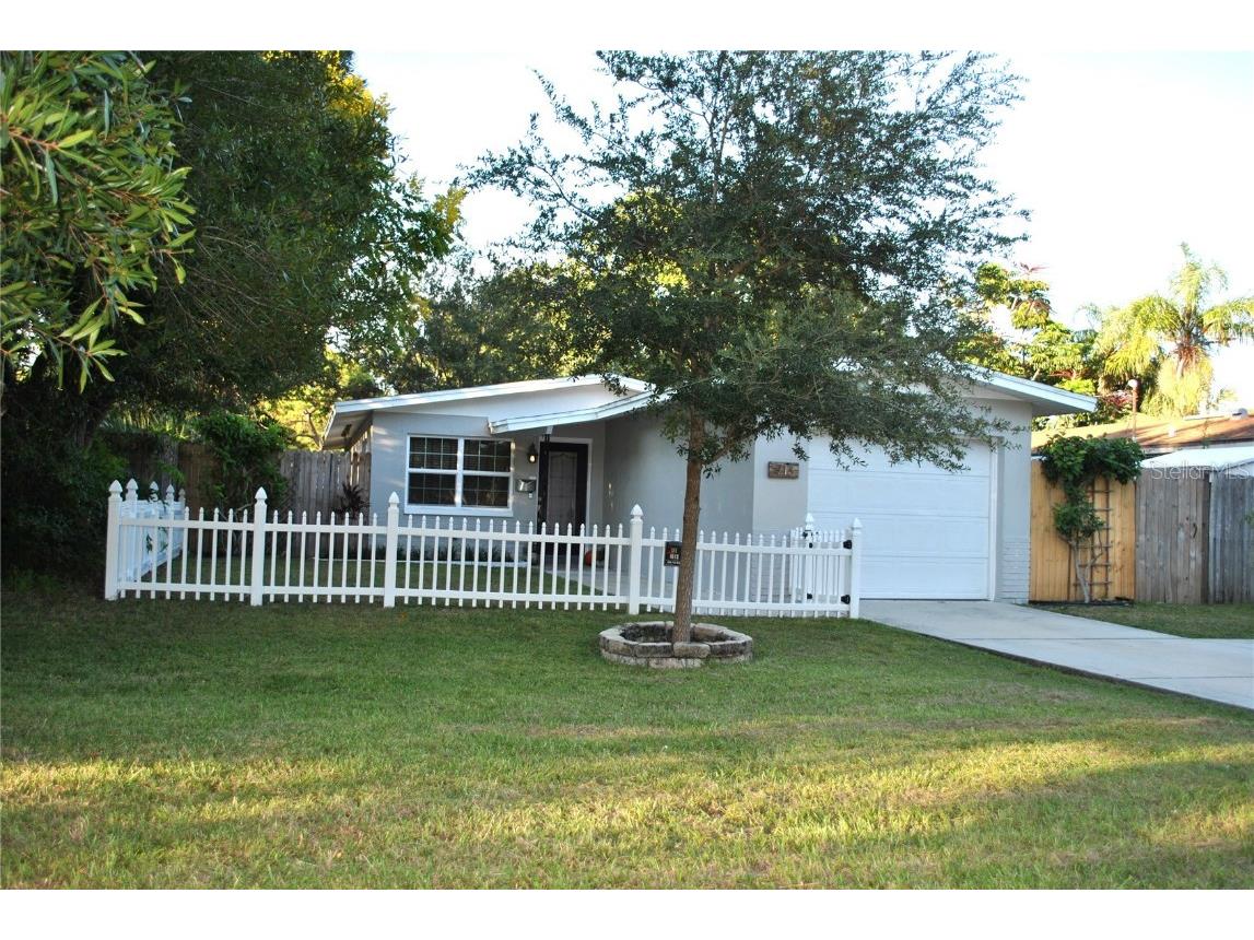 713 44th Avenue N Saint Petersburg FL 33703 U8140045 image1