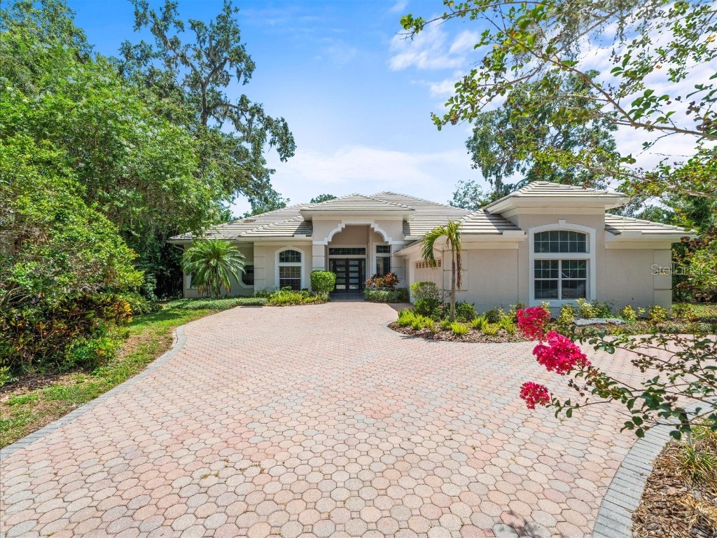 713 Argyle Place Temple Terrace FL 33617 - HILLSBOROUGH RIVER TB8396579 image1