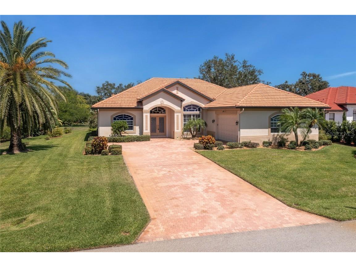 713 Armada Road N Venice FL 34285 D6130503 image1