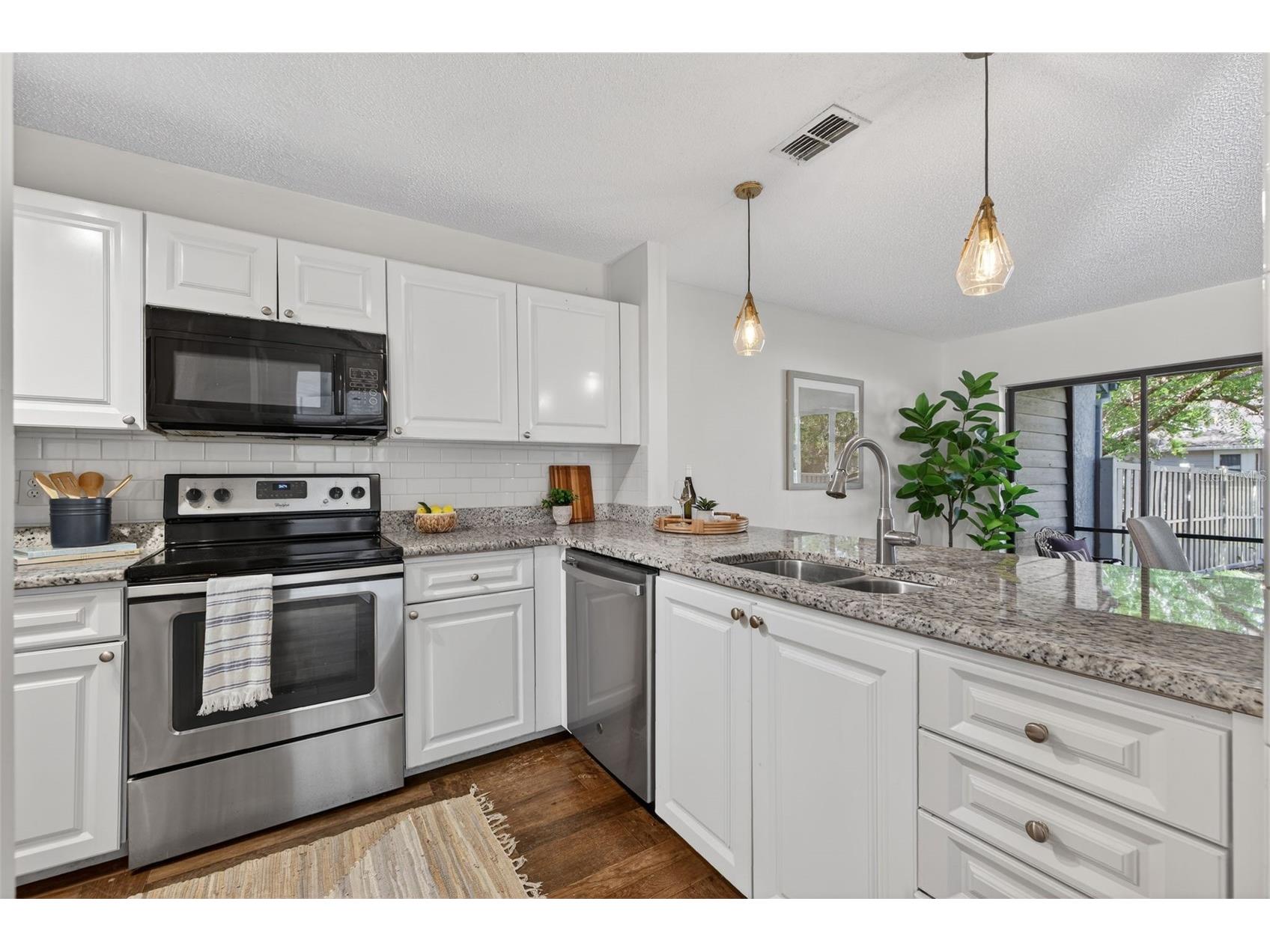 713 Caya Costa Court NE Saint Petersburg FL 33702 TB8486292 image15