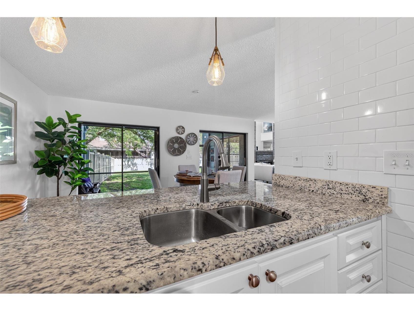 713 Caya Costa Court NE Saint Petersburg FL 33702 TB8486292 image16
