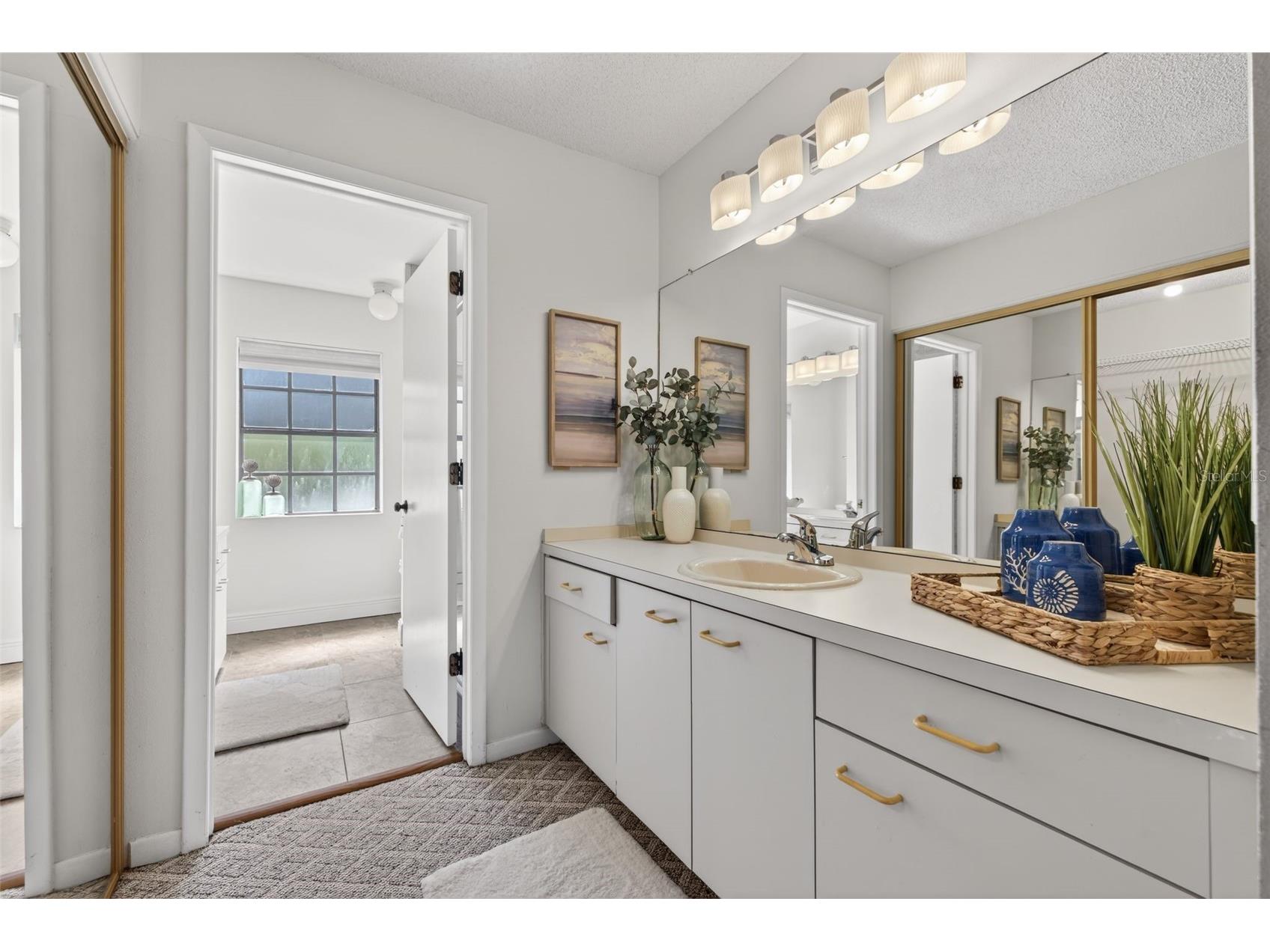713 Caya Costa Court NE Saint Petersburg FL 33702 TB8486292 image26